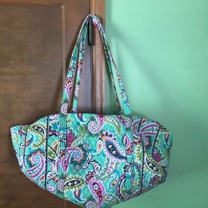 Size Large Vera Bradley duffel